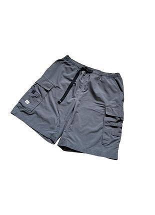 Шорти nike acg vintage розмір л