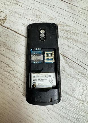 Телефон samsung gt-e2121b 6