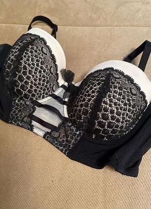 Бюстгальтер топ hunkemoller 80/c новий