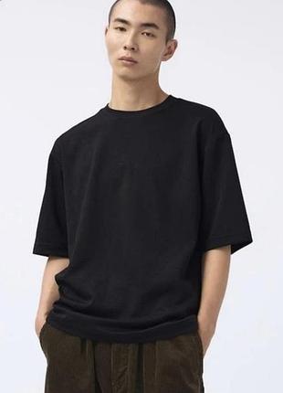 Стильна футболка від zara щільна бавовна оверсайз l в ідеалі унісекс
