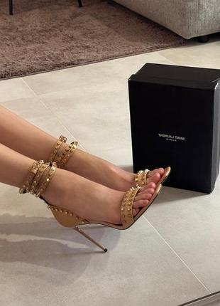 Туфлі yves saint laurent