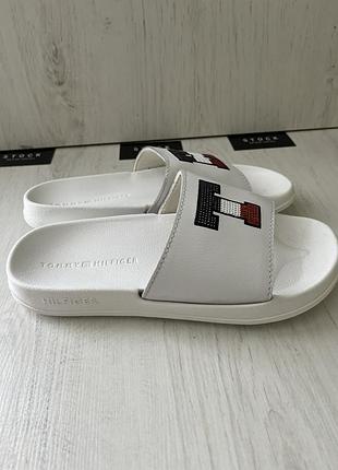 Шльопанці tommy hilfiger