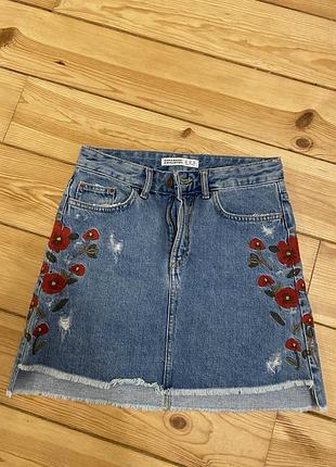 Джинсова спідниця з вишивкою zara