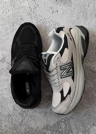 New balance 2010 cream grey