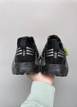 Adidas terrex black 9