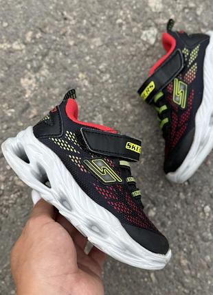 Skechers кроссовки детские оригинал 22 размер