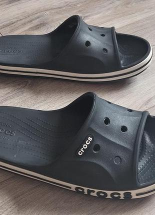 Оригінальні шльопанці crocs