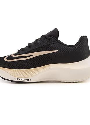 Nike air zoomx fly 5 black white