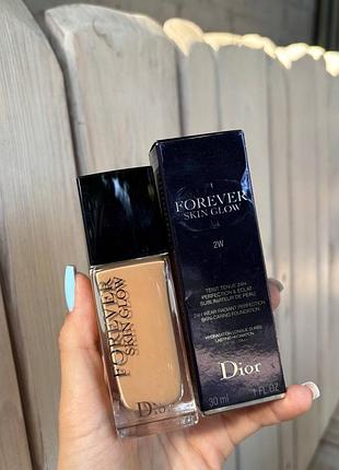 Зволожуючий тональний крем dior forever skin glow 2w😍