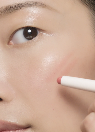 Victoria beckham beauty румяна-стук blush stylus rossa
