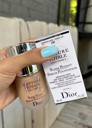 Омолоджуючий тональний крем dior capture totale 2w