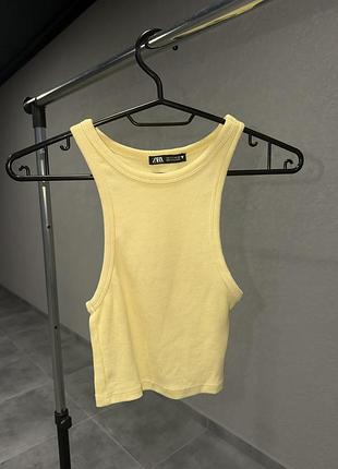 Топ від zara💛