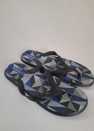 Шлепанцы вьетнамки мужские df-shoes черные, резиновые для пляжа уценка