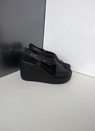 Жіночі босоніжки crocs