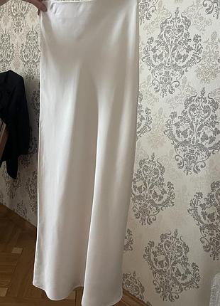 Спідниця , алтласна міді xs (zara)