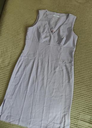 Сиреневое красивое платье l,xl с разрезами