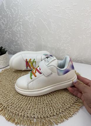 Кросівки дитячі