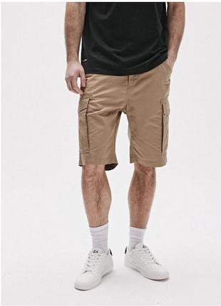 Отличные шорты бермуды карго, британского бренда tu premium clothing. w38 сост. нового