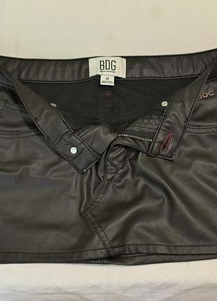 Bog urban outfitters - стильная брендовая мини юбка - м