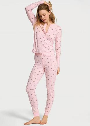 Жіночий піжамний комплект victoria's secret cozy pointelle henley short pajama set.