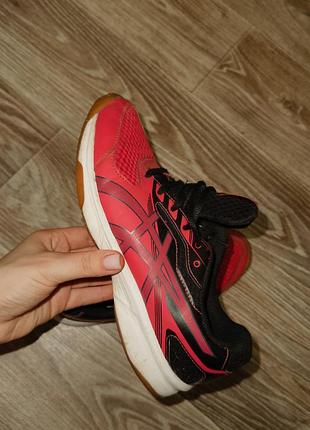 Волейбольні кросівки asics оригінал