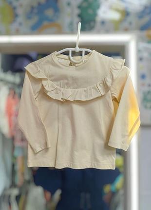 Кофта реглан для девочки с рюшами с бежевом цвете h&m 86 размер