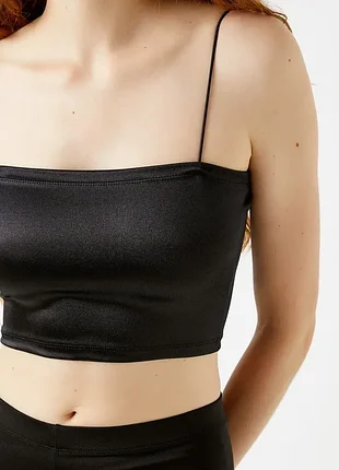 Сатиновый кроп топ h&m cropped satin top - m