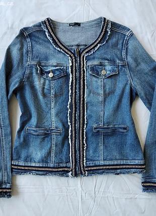 Жіноча джинсова куртка laura classic, синій stonewash, приталена, розмір s/m
