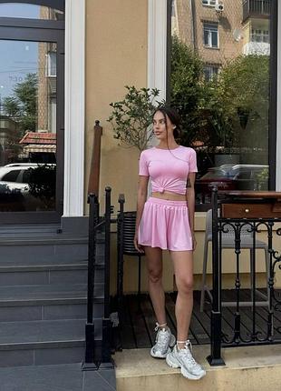 Шорты: длина 40 см; ос 88-106 см; от 64-78 см