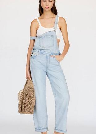 Джинсовий комбінезон pull&bear