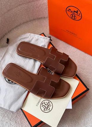 Шлепки hermes oran, размеры:37,38,39, маломерят на размер