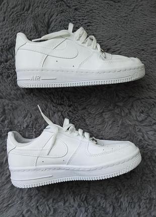 Кросівки nike air air force 1 розмір 40, стан нових