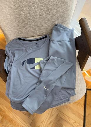 Спортивний костюм лосини та футболка nike