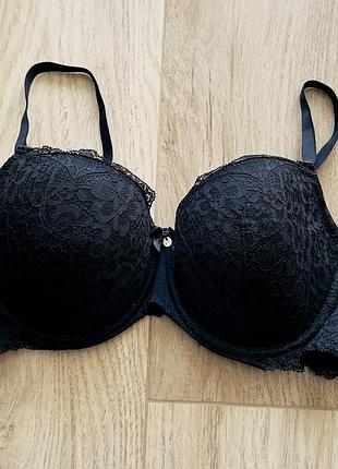 Бюстгалтер hunkemöller