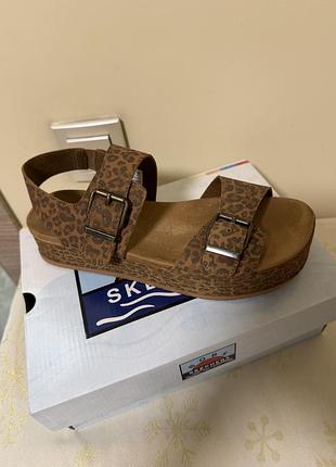 Босоніжки skechers
