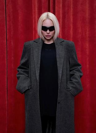 Пальто the age, стан нового