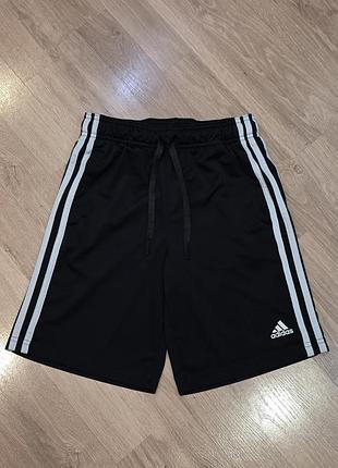 Шорты adidas primegreen на 11-12роков, 147-152см