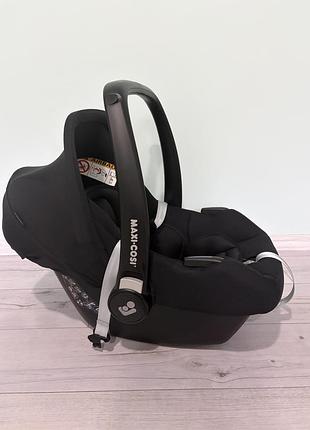 Автолюлька maxicosi cabriofix 0+