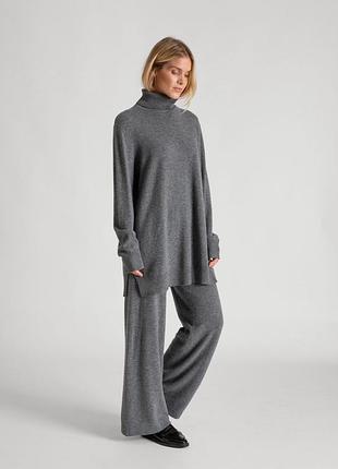 Новые брендовые трикотажные брюки р.xl (18-22).