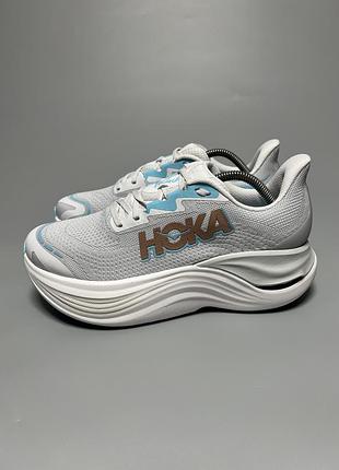 Професійні бігові кросівки з карбоновою пластиною hoka one one skyward x (carbon fiber plate) оригінал 1147912 cyrs