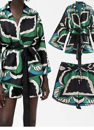 Костюм шовковий атласний zara