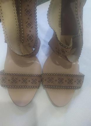 Босоніжки zara 38 замш нат (24см)