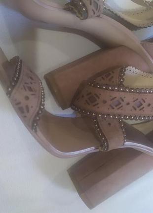 Босоножки zara 38 замш нат (24см)