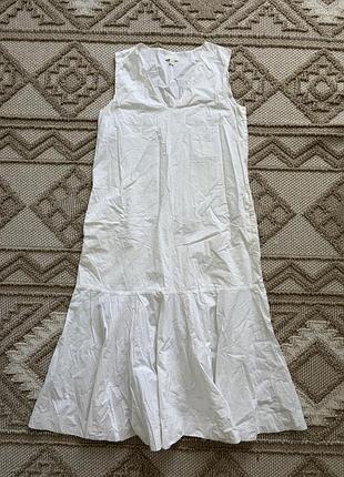 Біле плаття cos