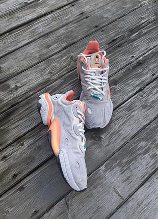 Кросівки адідас. adidas. кросівки 43.5 розмір. кросівки для тренувань. кросівки. кросівки чоловічі.