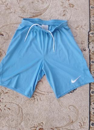 Шорты nike dry park идеальное состояние s-m