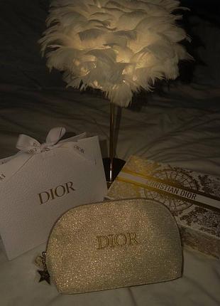 Лимитированная золотистая косметичка dior beauty ✨