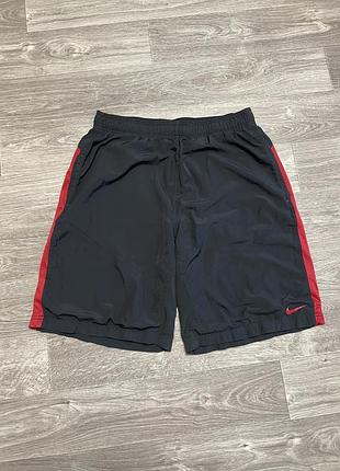 Шорты nike dri-fit черные с красными полосками размер л мужской для спорта и тренера