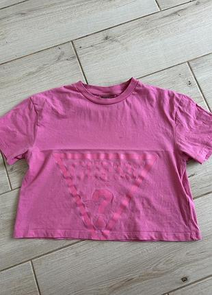 Укорочена футболка guess