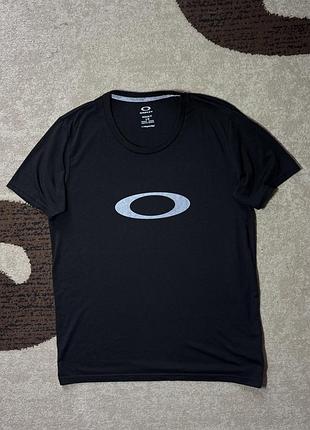 Футболка oakley